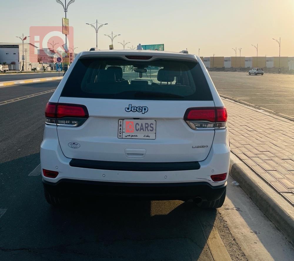 جيب جراند شيروكي